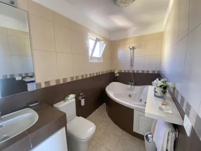 1 bedroom townhouse, Residencial Mariben, Callao Salvaje, photo 23 of 28