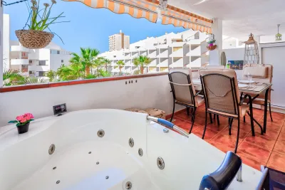 1 bedroom apartment, Paloma Beach, Los Cristianos, photo 3 of 5