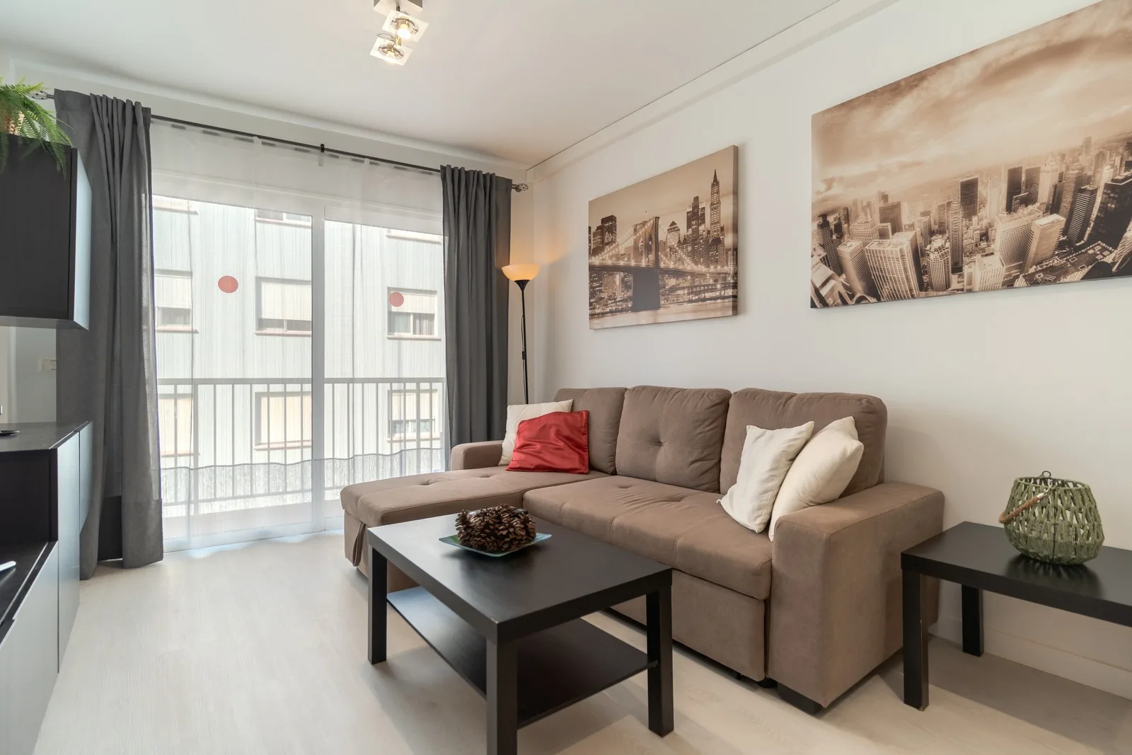 2 bedroom apartment, Armeñime, photo 1 of 27