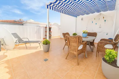 2 bedroom penthouse, El Faro, Llano del Camello, photo 23 of 24