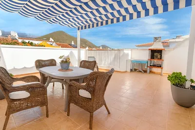 2 bedroom penthouse, El Faro, Llano del Camello, photo 3 of 24