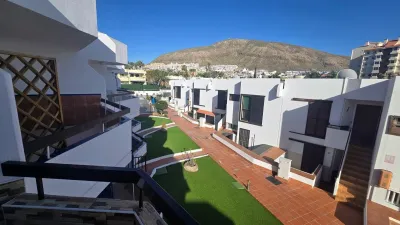 2 bedroom apartment, Sur y Sol, Los Cristianos, photo 3 of 19