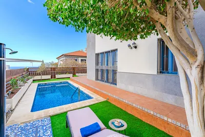 3 bedroom townhouse, Mirador del Duque, El Madroñal, photo 2 of 25