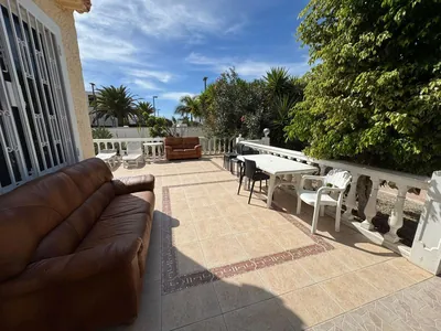 4 bedroom villa, Playa de las Américas, photo 2 of 23