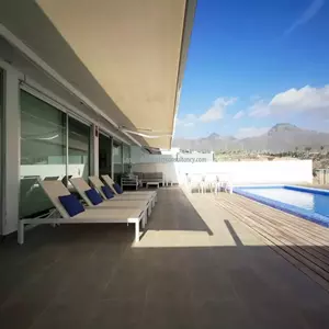 Ref: 200-794 Caleta Palms 1,295,000 €