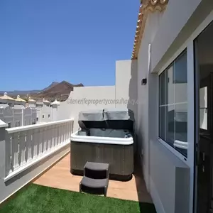 Ref: 300-645 Residencial Portonovo 550,000 €