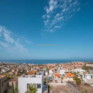 300-888 Brisas del Mar Penthouse El Madronal