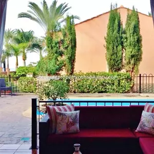 Ref: 400-583 Vistahermosa 840,000 €