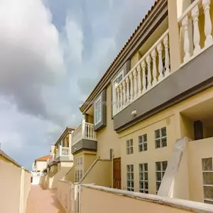 Ref: 400-674 Medano Beach 375,000 €