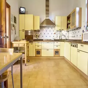 Ref: 600-100 North 2,500,000 €